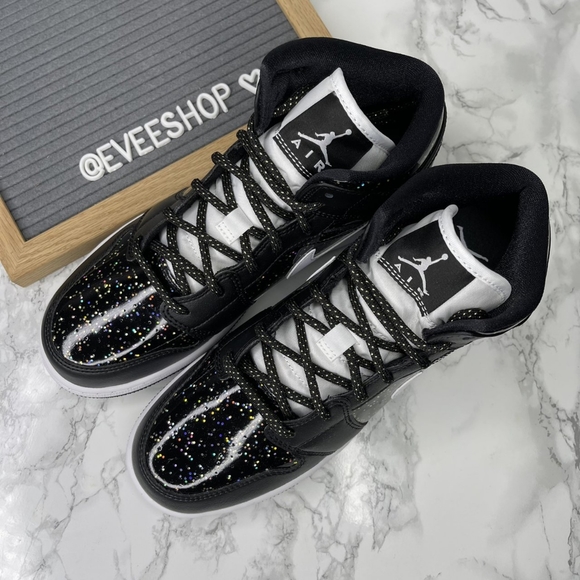 Air Jordan 1 - Picture 3 of 4